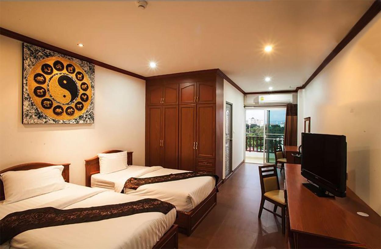 V Residence Hotel Чиангмай Екстериор снимка