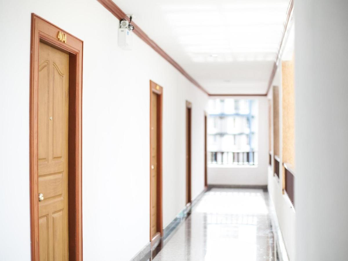 V Residence Hotel Чиангмай Екстериор снимка